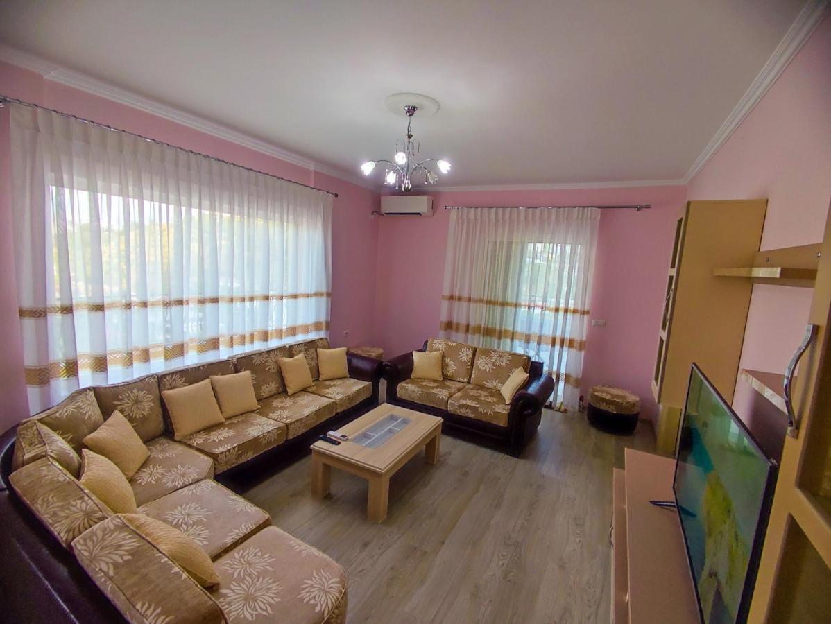 Cheerful 2 Bedroom Villa With Free Parking. Gjirokaster Ngoại thất bức ảnh