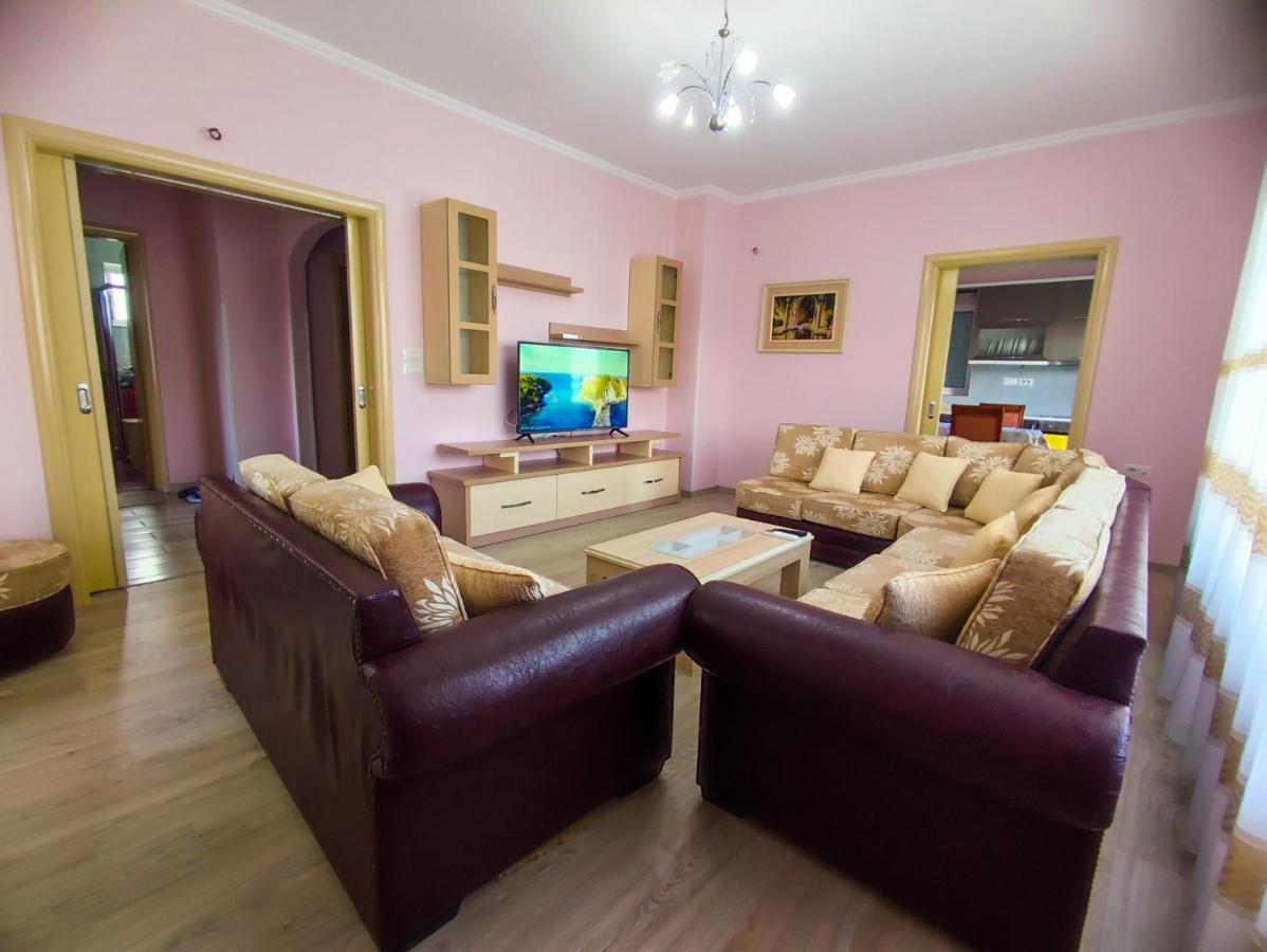 Cheerful 2 Bedroom Villa With Free Parking. Gjirokaster Ngoại thất bức ảnh